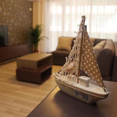 Vega Beach Apartment Мамая Екстериор снимка