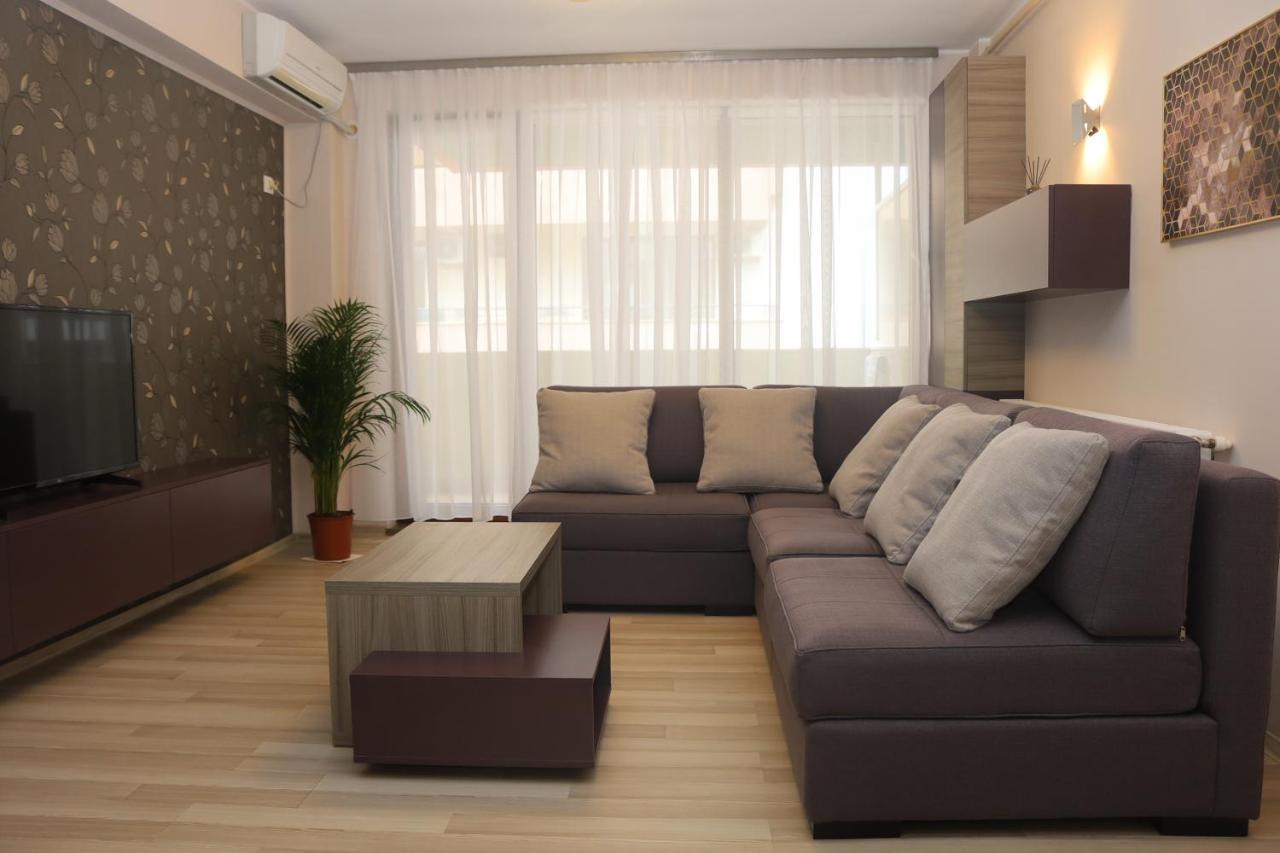 Vega Beach Apartment Мамая Екстериор снимка
